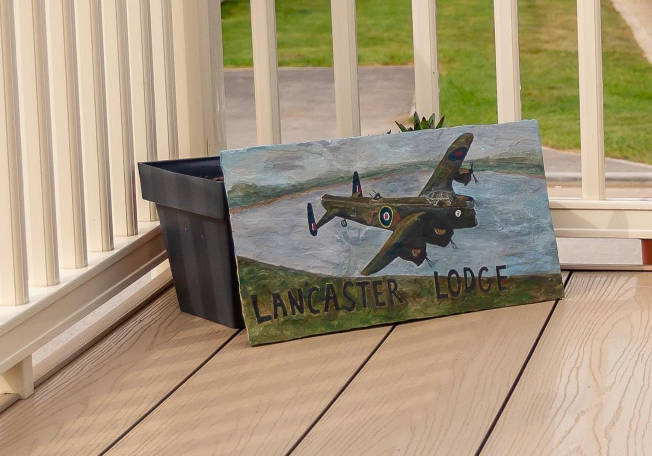 Luxury Lancaster Lodge - The Best Hot Tub Getaway! Tattershall Eksteriør bilde